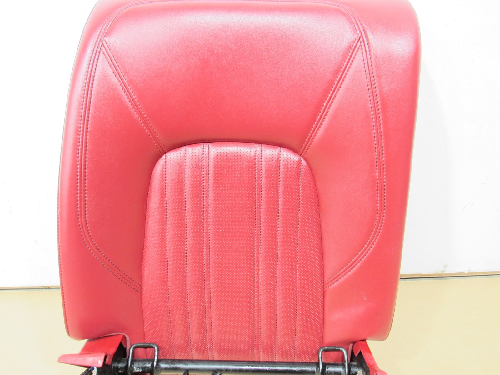 Maserati Levante Q4 2017 Rear Right Passenger Upper Seat Cushion 16-24 ;#3