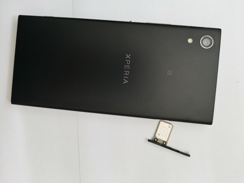 Sony Xperia XA1 - 32GB - Black Single Dual Sim Android unlocked 4G LTE smartphon - Zdjęcie 6 z 12