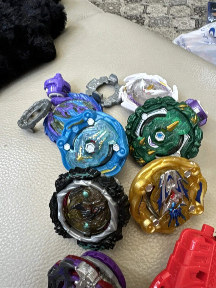 Hasbro Beyblade Lote Con Lanzadores Lote de 10 Foto 2 de 2
