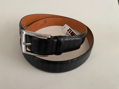 TRAF ALGAR MEN BLACK LEATHER BELT . SIZE 44.THE  WHOLE BELT IS 51'' LONG.