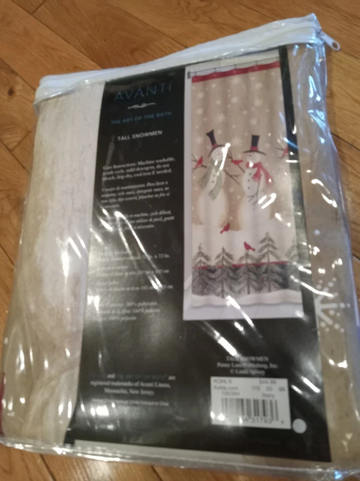 Avanti Muñecos de Nieve Altos con Cardenales y Pinos 72 x72 Tela Cortina de Ducha NUEVO Foto 2 de 4