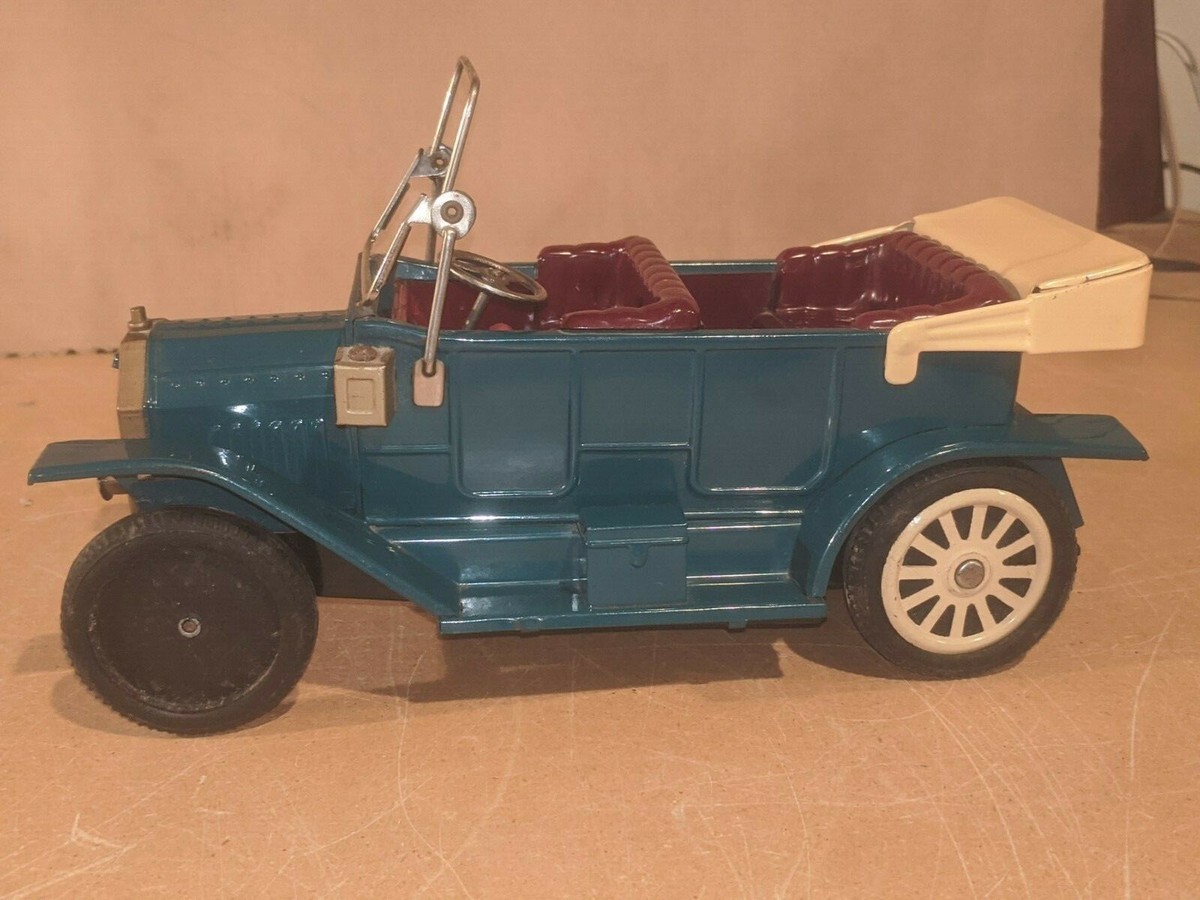 Vintage 1960s Japan Tin Toy Car - 1908 Ford Model T Vintage 1960s Japan Tin Toy Car - 1908 Ford Model T