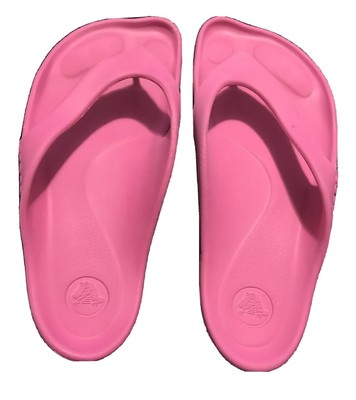 crocs rubber flip flops