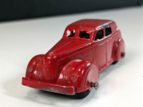 Tootsietoy 230 Red LaSalle Sedan 3" Very Nice 1947-52 - Picture 3 of 10