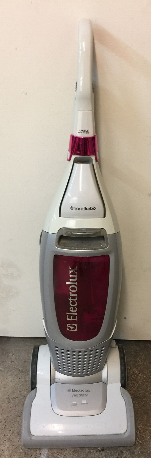 Electrolux EL8500 Versatility Bagless Upright Vacuum Cleaner eBay