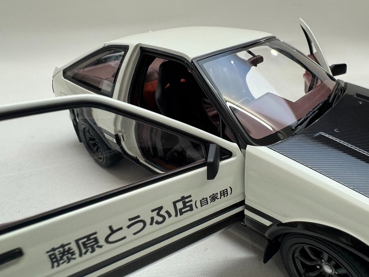 AUTOart 78799 Toyota Sprinter Trueno (AE86) “Project D” Final