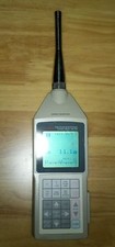 ONO SOKKI LA500 Type 1  Precision integrating Sound Level Meter 