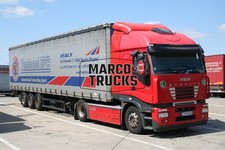 Foto camion Iveco Stralis 430 autoarticolato telonato Italia rosso Zaninoni SPA Italy #e1jq