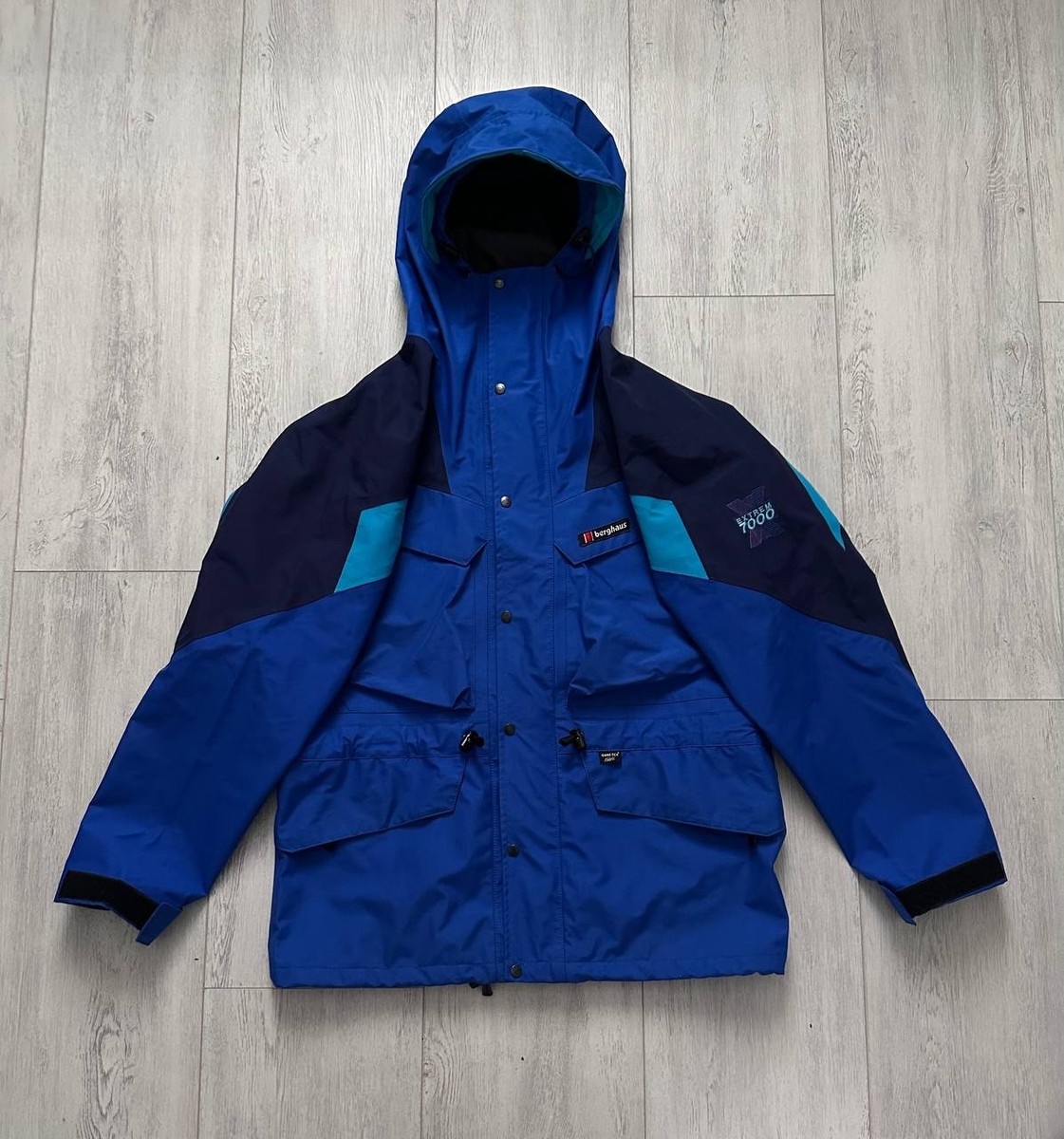 Berghaus Extreme 7000 Vintage Gore Tex Full Zip Hooded Jacket Mens