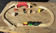 Thomas and Friends Railway Wooden Tracks Lot Straight Curved Bundle Peter Sam B4