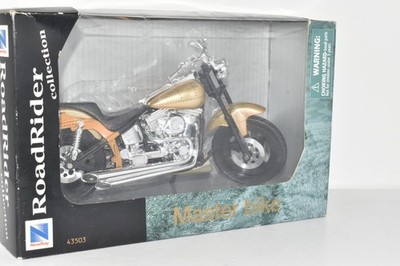NEU RAY 43503 HARLEY DAVIDSON ROAD RIDER MASTER BIKE SCALE DIE-CAST MODELL NEUWERTIG IN VERPACKUNG