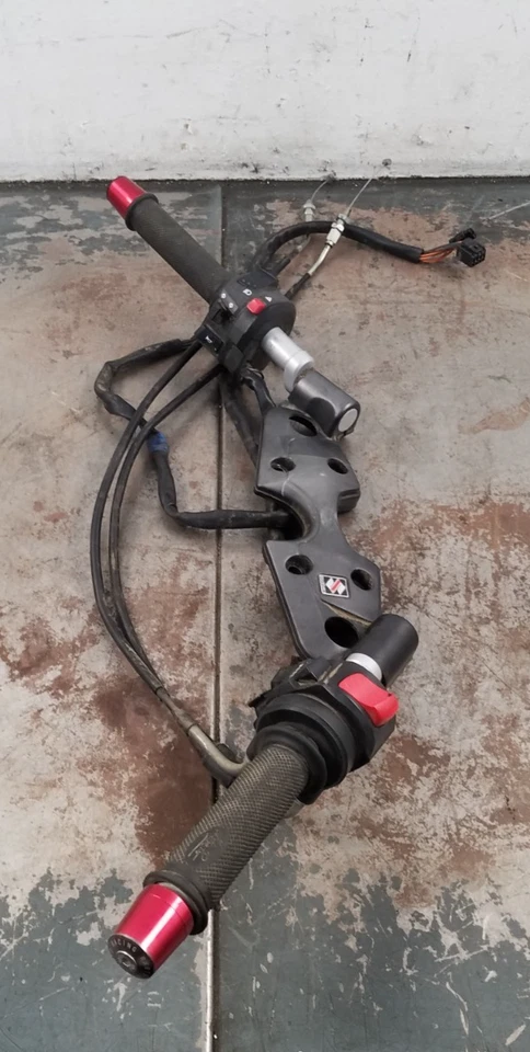 Manillar/controles Suzuki Hayabusa 2012 08-18 #0863 S2 Foto 4 de 4