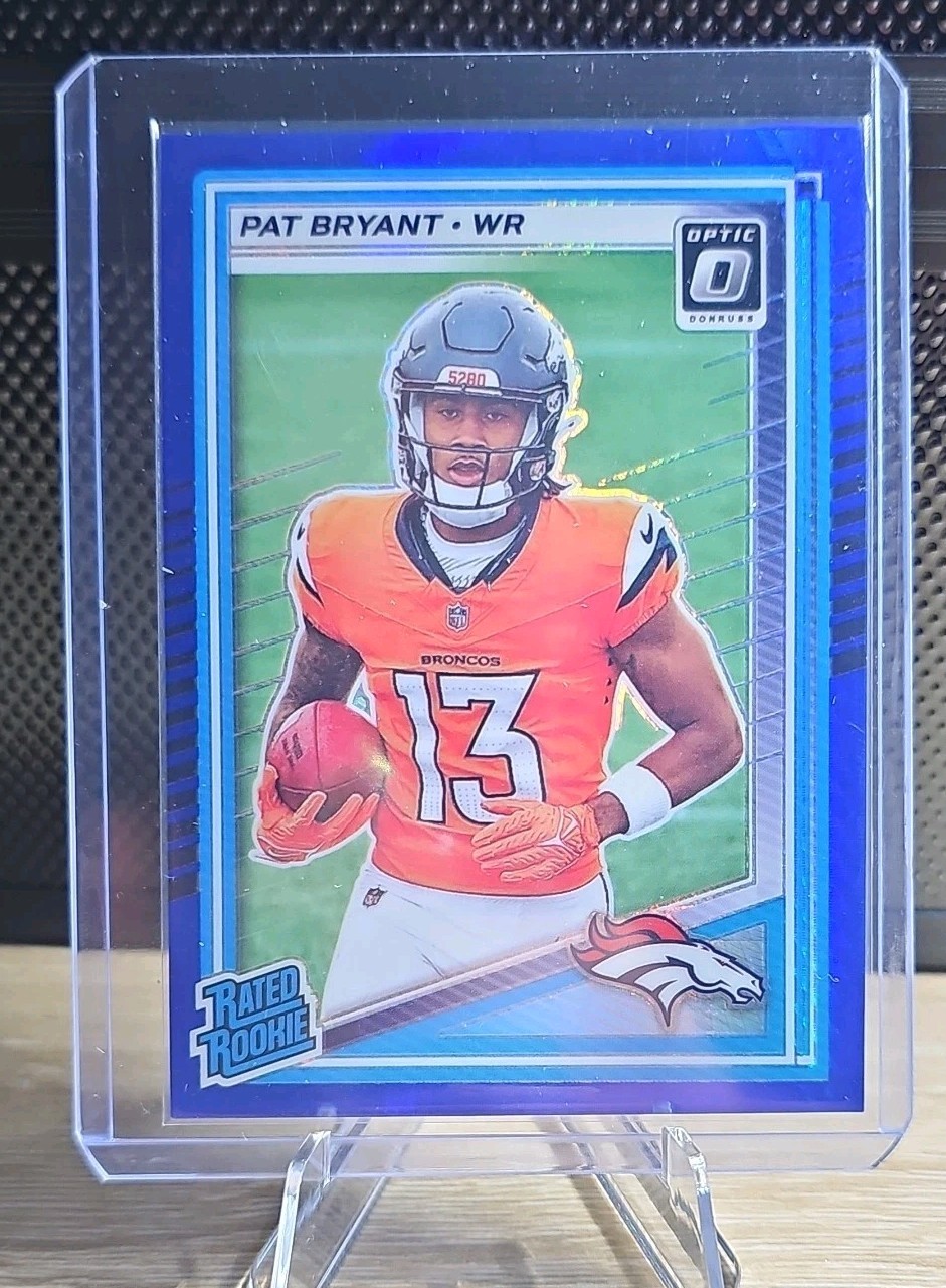 2025 Panini Donruss Optic - Rated Rookie Pat Bryant #215 Blue Hyper Prizm (RC)