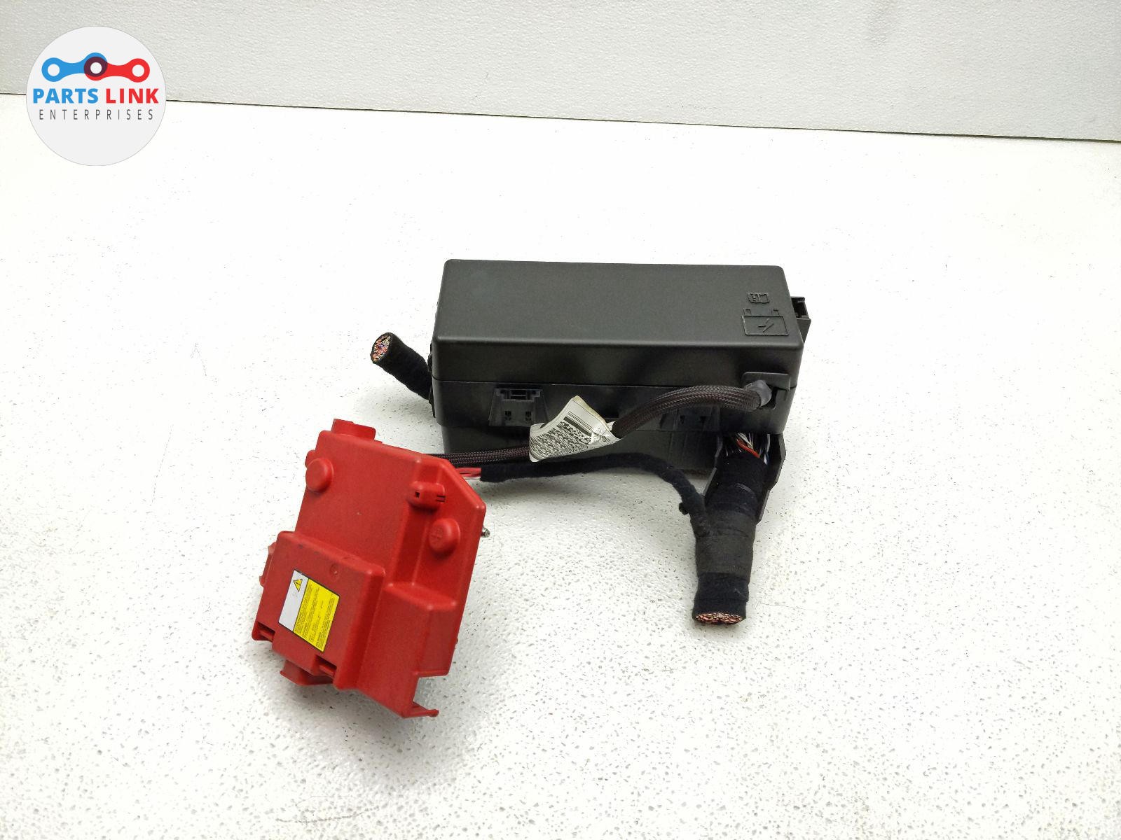 2017-20 MASERATI LEVANTE REAR CARGO FUSEBOX BATTERY TERMINAL END MODULE ECU M161