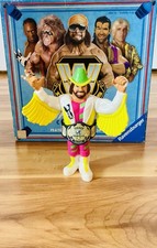 WWF Hasbro MACHO MAN RANDY SAVAGE Action Figure W/ Belt WWE NM
