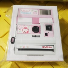 Hello Kitty Polaroid 600 Sanrio Camera White  Pink Retrospekt Refurbished