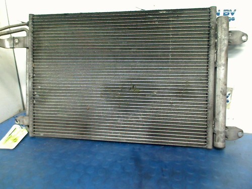 LUFT-KÜHLER RADIATOR AC 1K0820411N Volkswagen Golf VI (5K1) 2009 1K0298403A