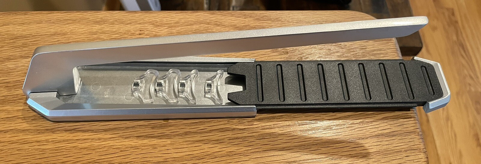 Picture 2 of 4
