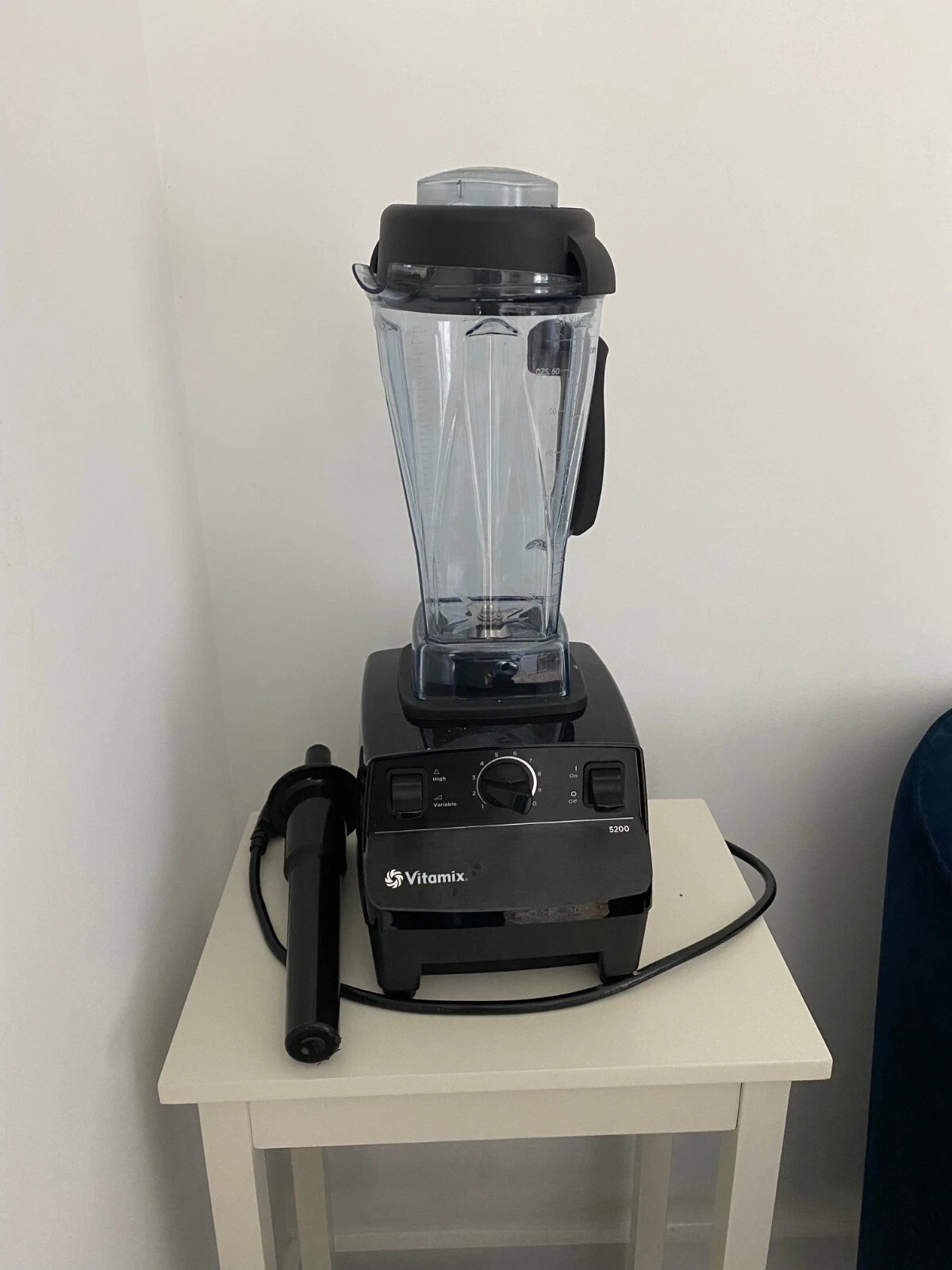 Vitamix 5200 Blender / Black / Only Used Once / 64 oz / Professional Grade