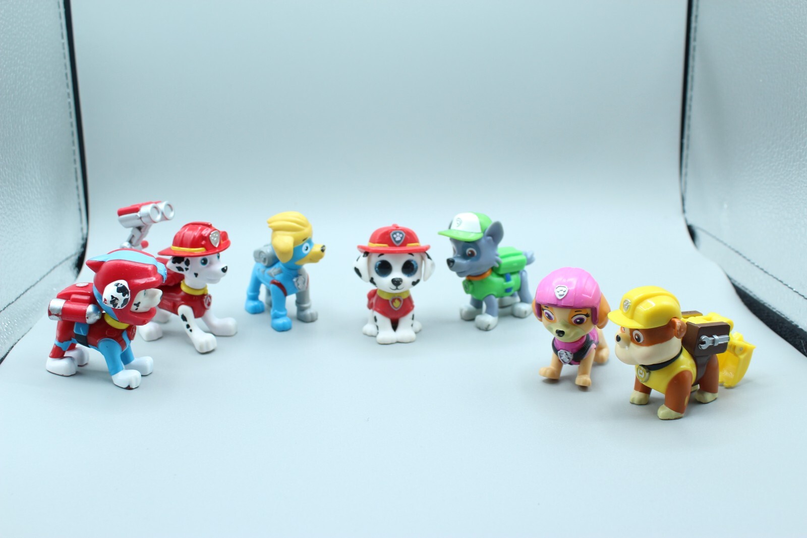 Paw Patrol Lot of Toy Action Figures (A10)