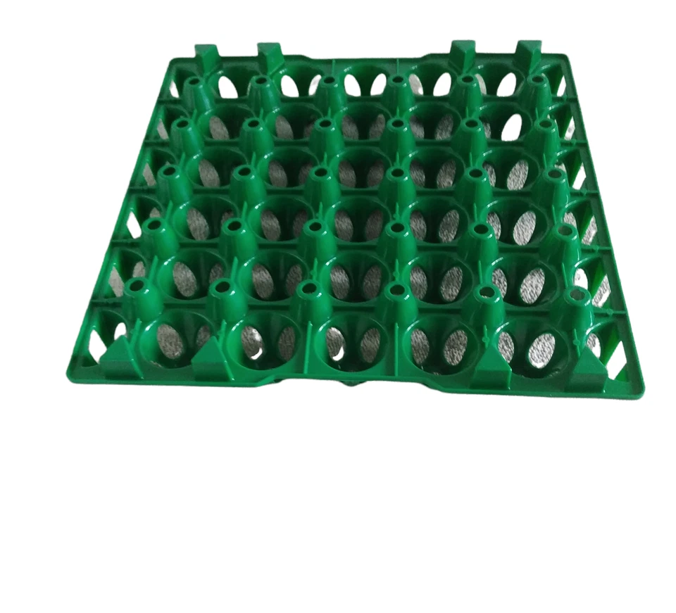 Egg Tray-Chicken Holder Carrier 30 Hole Stackable Plastic High Quality 4 Trays - Image 3 of 4