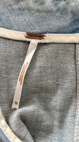 Free People minigonna a matita in denim lavato con cerniera posteriore misto cotone taglia 10 - Foto 3 di 4