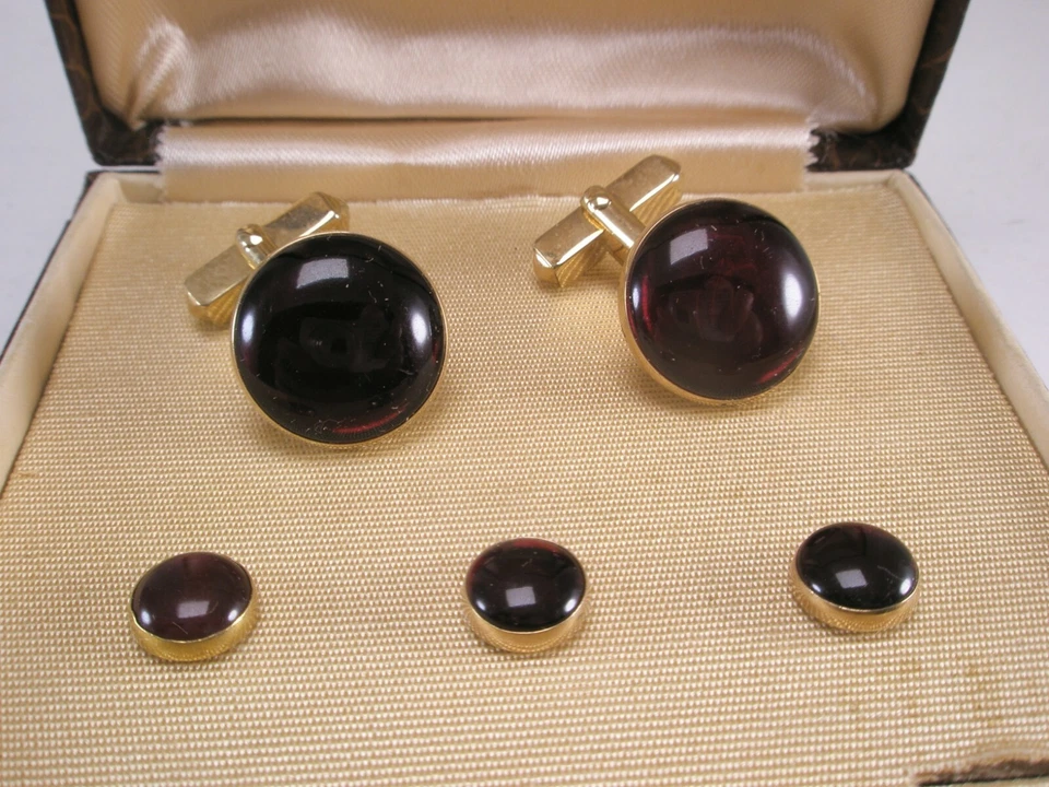Red Round Vintage SWANK Cuff Links & Formal Tux Studs set in box R74 - Image 4 of 4
