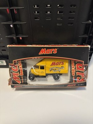 Mars Delivery Van Lledo