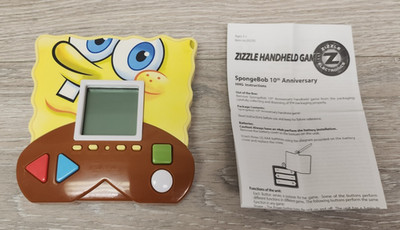 Spongebob Squarepants 10th Anniversary Handheld Electronic Game Zizzle 2009