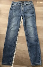 Judy Blue Women s medium wash blue button fly skinny jeans 7/28 waist inseam 26