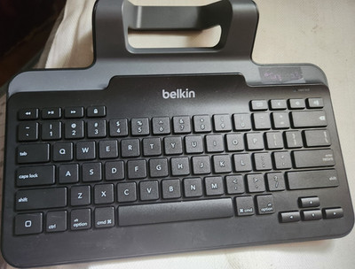 Belkin Keyboard Dock Wired Plug & Play Model B2B130 MPN B2B130 Black Green