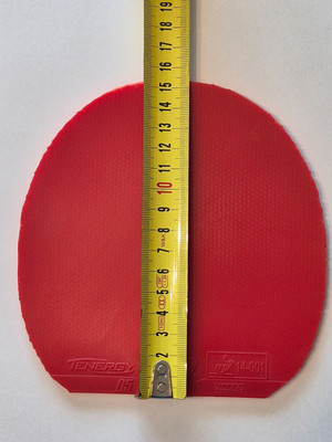 Butterfly Tenergy 05 rot in max. 2,1 mm - nur § Monate gespielt