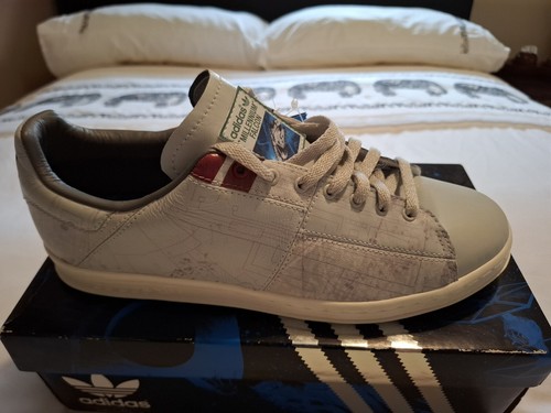 ZAPATILLAS ADIDAS X STAR WARS MILLENNIUM FALCON STAN SMITH REINO UNIDO TALLA 10 STOCK MUERTO. - Imagen 5 de 13
