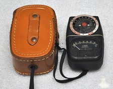 VINTAGE 1950's GENERAL ELECTRIC EXPOSURE METER TYPE DW-68 WITH CASE GOOD