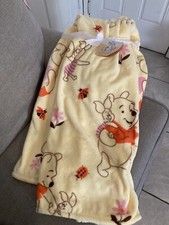 Winnie The pooh blanket