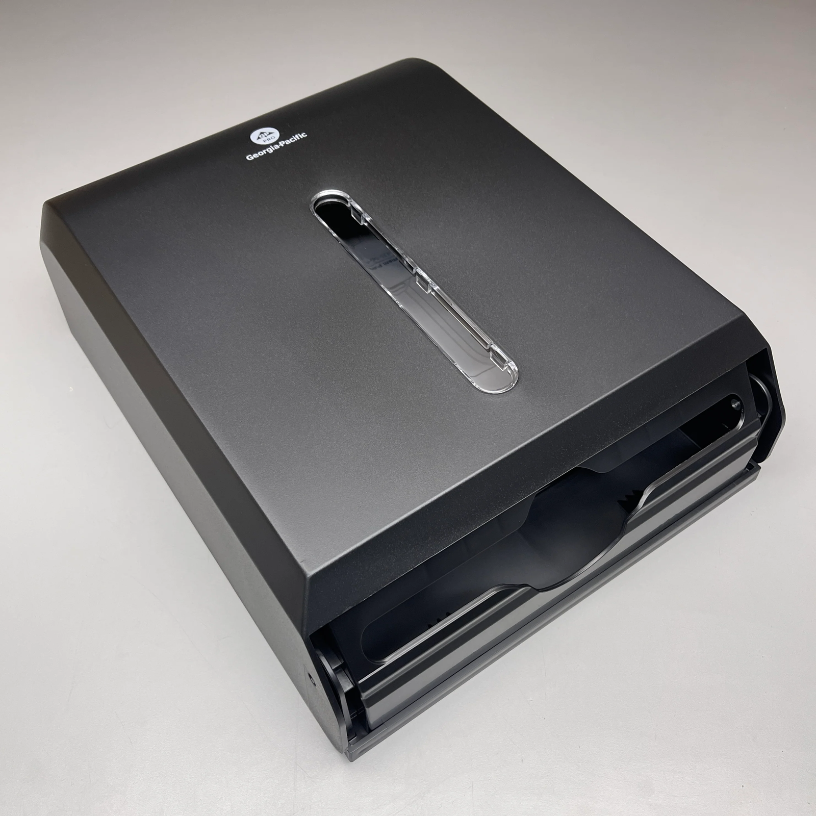 GEORGIA PACIFIC C-Fold/Multifold Paper Towel Dispenser Black 56650A (New)