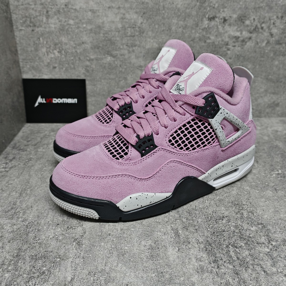 靴 Nike Women's Air Jordan 4 Retro 28 Amazon.com | JORDAN 4 SHIMMER (W) | Road Running