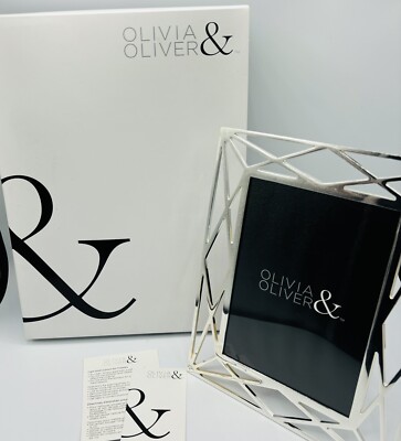 Olivia & Oliver Mila 5  X 7  Picture Photo Frame Silver New in Original Box