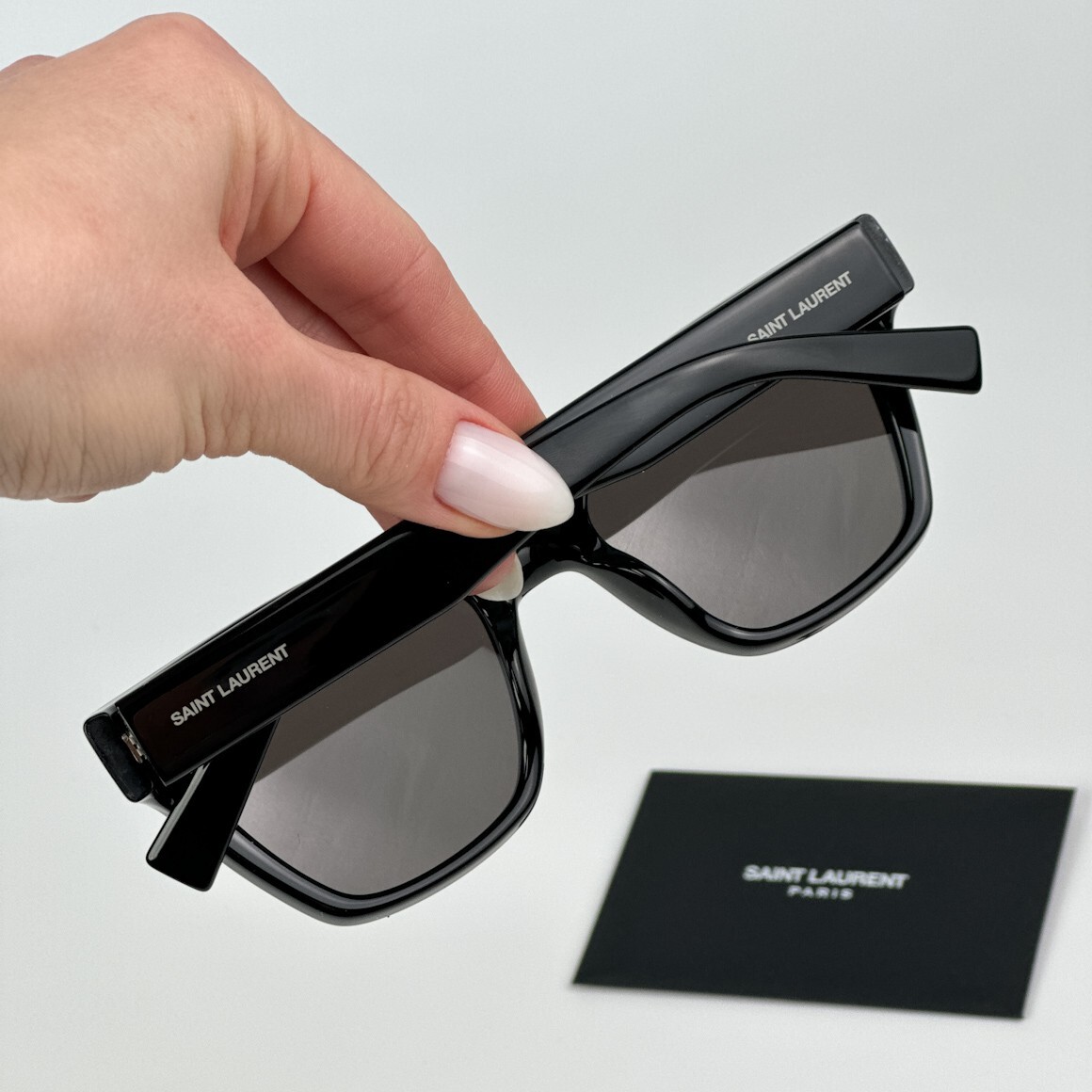 Saint Laurent Women AUTHENTIC Sunglasses Black Cat Eye SL641  display picture 1