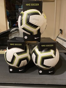 nike strike pro team ball