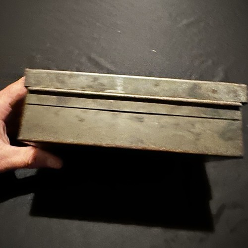 Original WWII USMC Marine Corps Jeep First Aid Kit Box - Picture 2 of 6