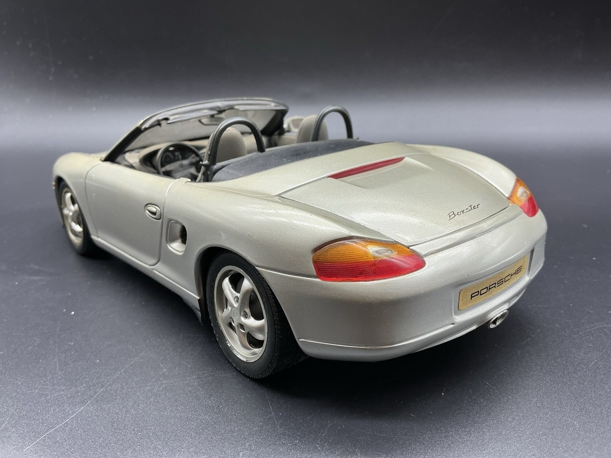 UT Models 1/18 - Porsche Boxster 986 - Silver - Diecast Model Car