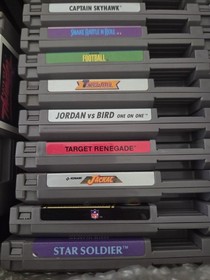 Nintendo NES Game Lot 32 Authentic Carts: Mario, Ninja Gaiden, Predator &plusmn; TESTED
