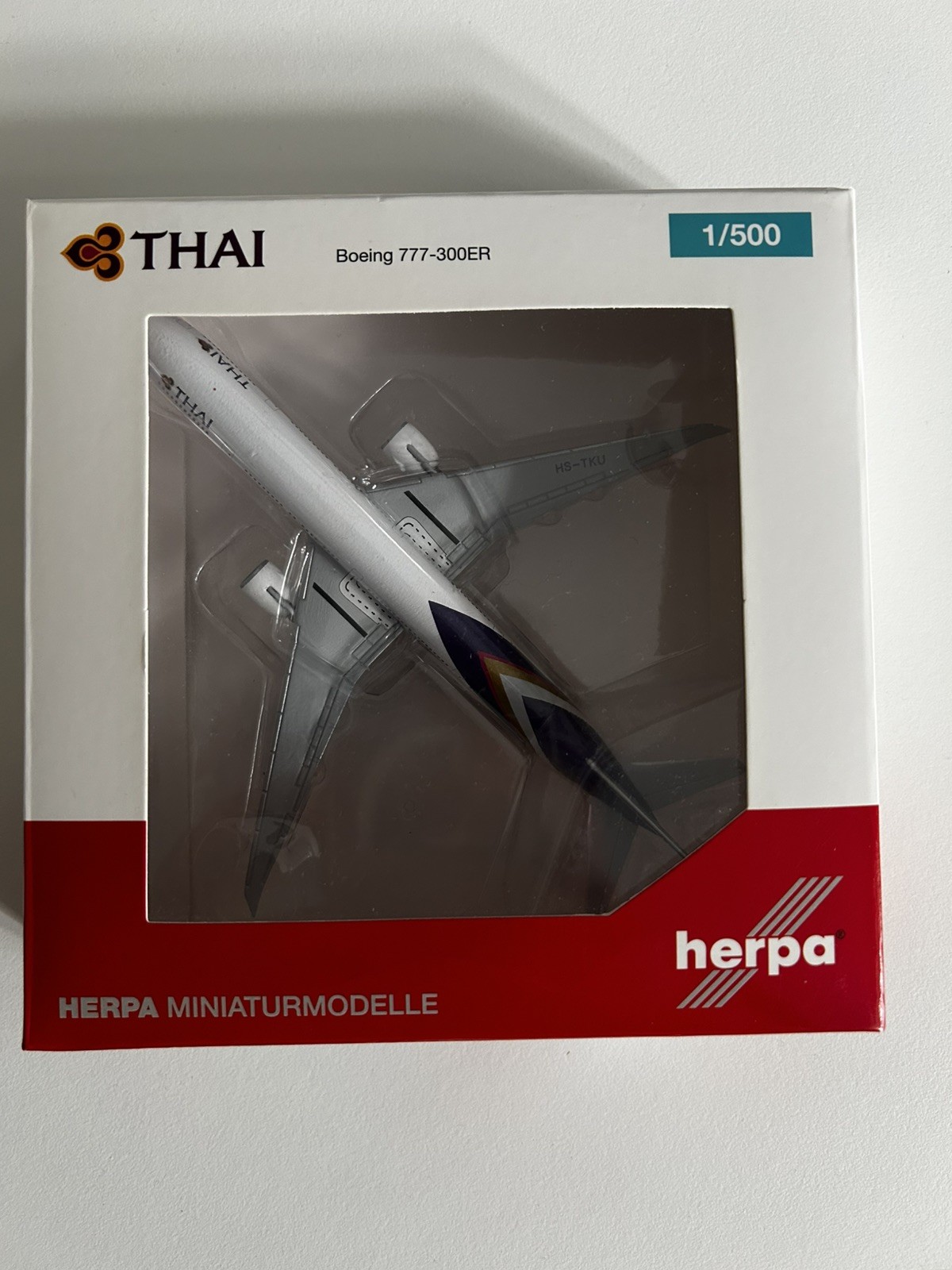 Herpa Wings Boeing 777-300ER Thai Airways 