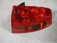 Audi A4 8E B7 Limousine Rechte Rückleuchte 8E5945096 Gebraucht