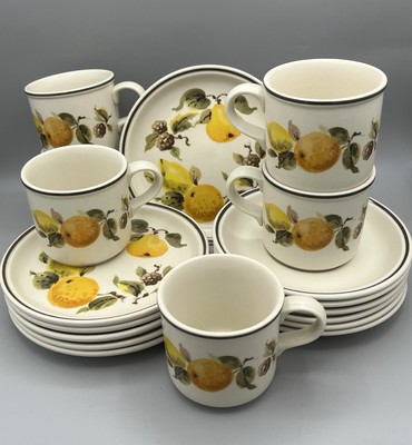 Marks & Spencer St Michael Summer Gold 18 teiliges Teeservice Originalkarton Vintage