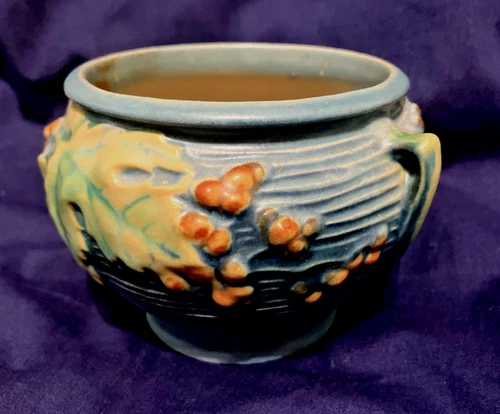 Vintage Roseville Art Pottery Small Blue Bushberry Bowl 657-3 Handled Jardiniere