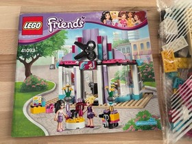 LEGO&reg; Friends Hair Salon / Set 41093 | Used