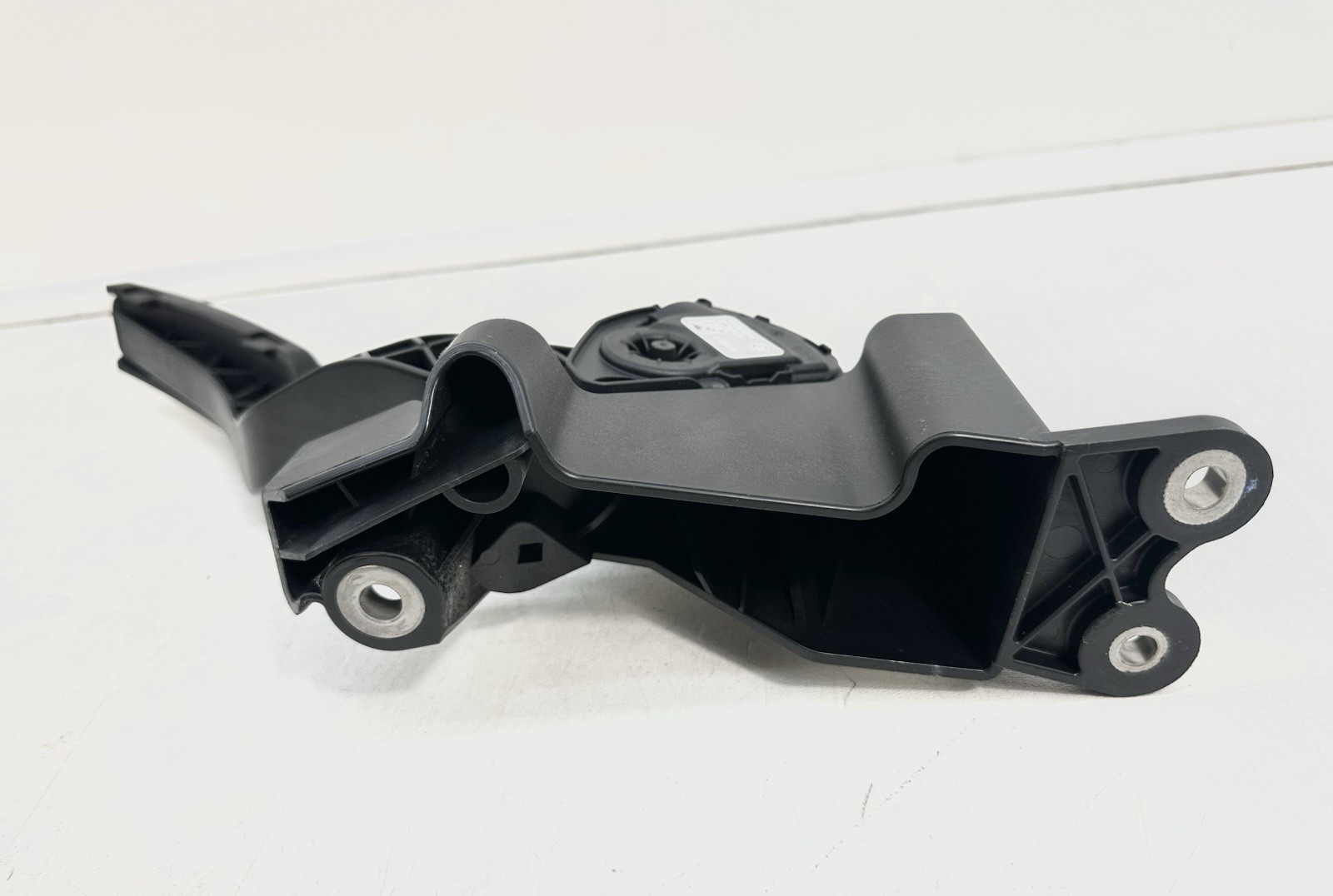 14-20 Maserati Levante Accelerator Throttle Gas Pedal Assembly 04861714AF OEM