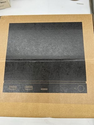 Valve Steam Machine 512gb *NEW* Sealed box, In Hand Ready To Ship. No Controller